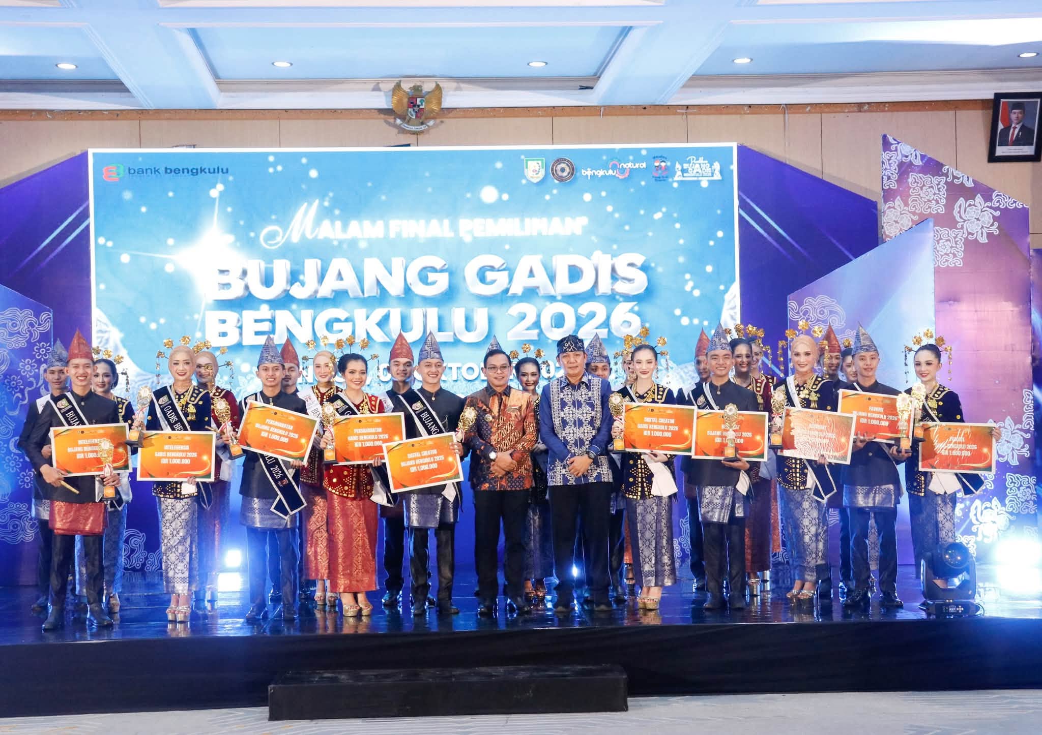 DUKUNG LANGSUNG DEWIKA WULANDARI, BUPATI TEDDY SAKSIKAN PUTRI SELUMA RAIH WAKIL II GADIS BENGKULU 2026