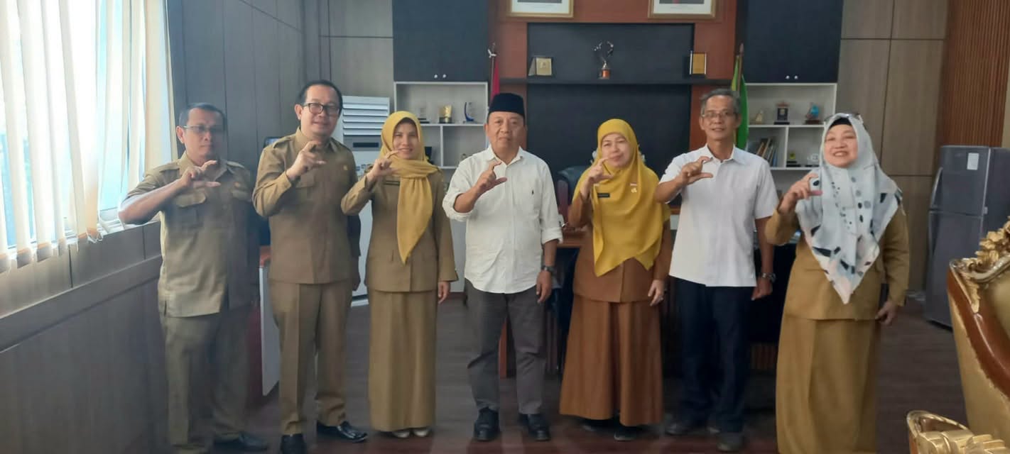 TIM MONITORING KETERBUKAAN INFORMASI PUBLIK PROVINSI BENGKULU KUNJUNGI PEMKAB SELUMA
