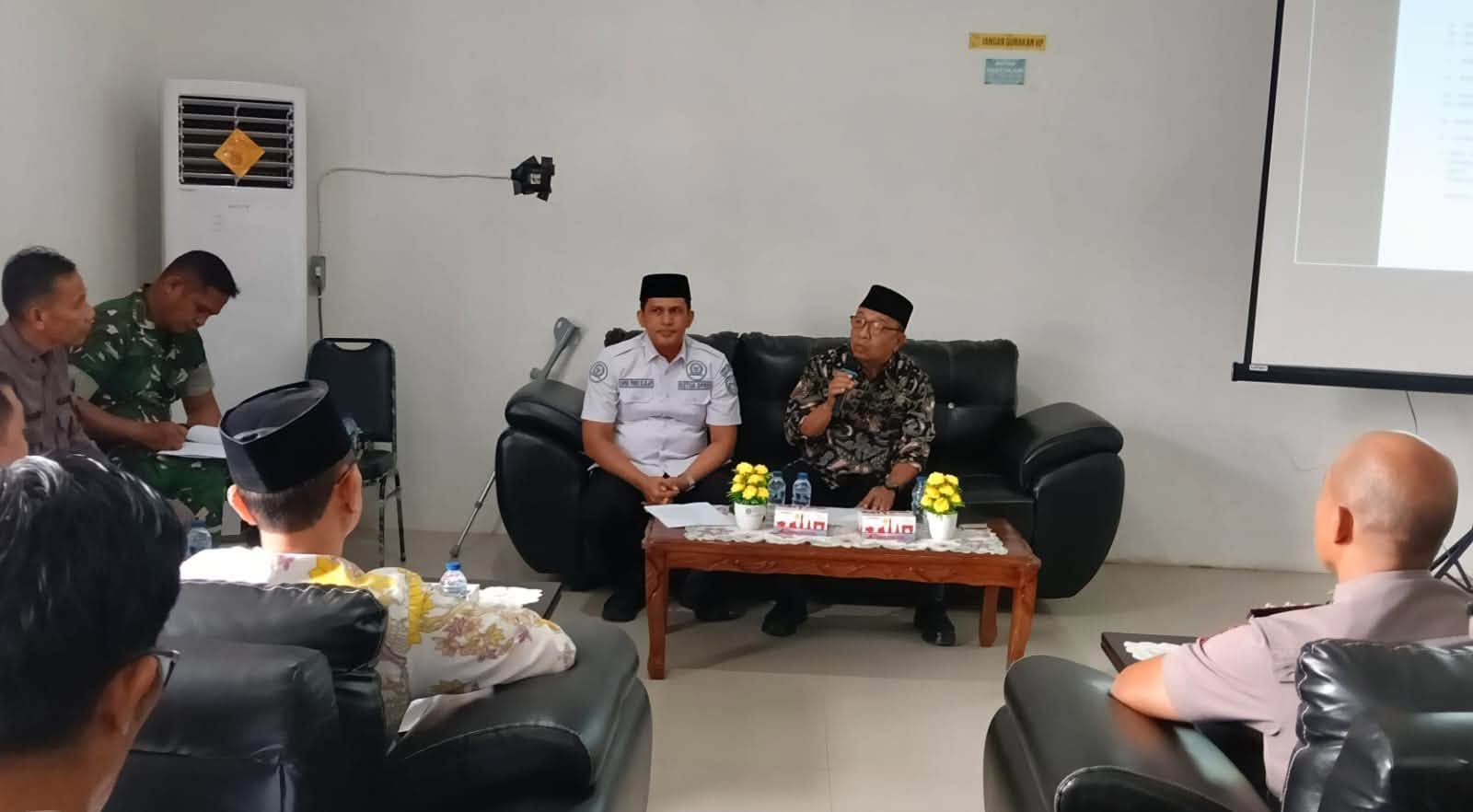 WABUP GUSTIANTO PIMPIN RAPAT PERSIAPAN PERINGATAN HUT KE-81 KEMERDEKAAN RI KABUPATEN SELUMA