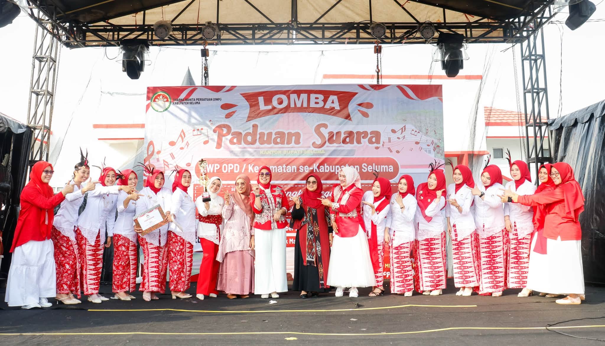 SEMARAK MERAH PUTIH, DWP SELUMA GELAR LOMBA PADUAN SUARA